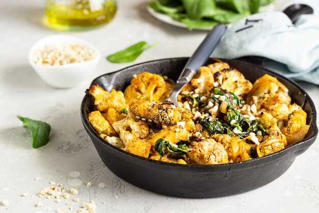 Лёгкий омлет с шинкой и нашинкованной капустой