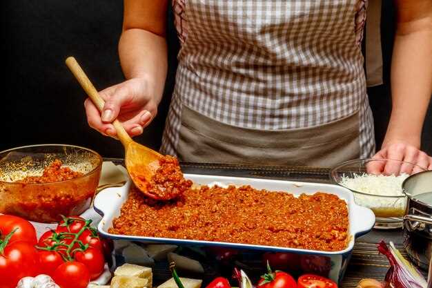 Мясные тефтели в томатном соусе: правила формирования и запекания