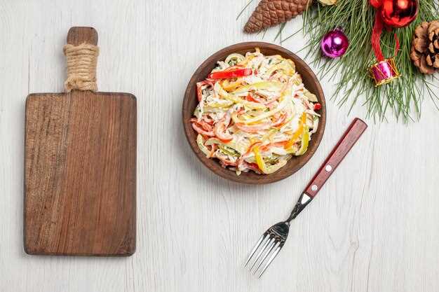 Советы по заправке и подаче салата для насыщенного вкуса