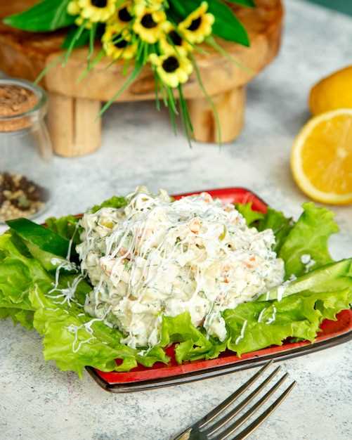 Как правильно нарезать огурцы и яйца для гармоничного вкуса