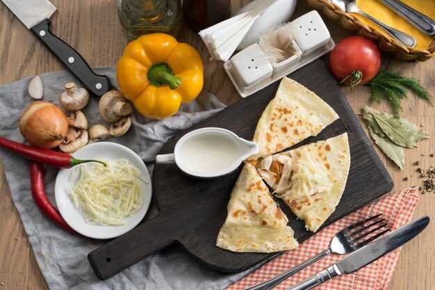 Тортилья-роллы с салатом и соусом для перекуса на ходу