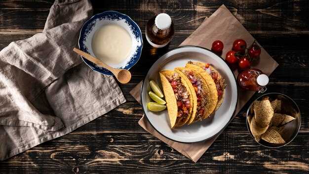 Классическая мексиканская тортилья с курицей и авокадо